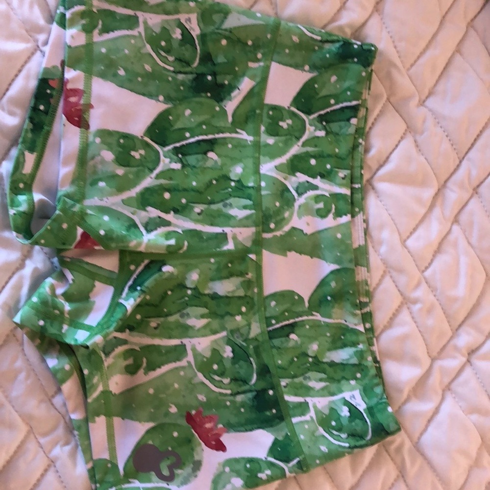 Belle @ belle cactus shorts